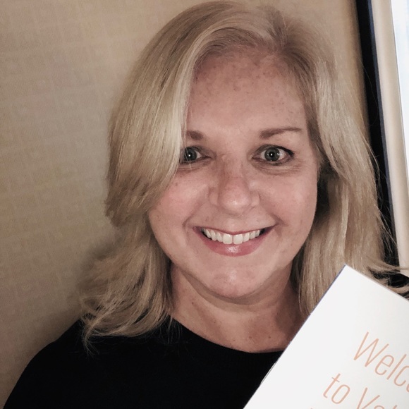 Meet your Posher, Michelle - Picture 1 of 1